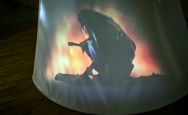 8.7 Schematic reconstruction of a Palaeolithic dwelling