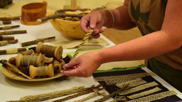 Workshop prehistoric technologies III: From nettle to cottongrass (2019)